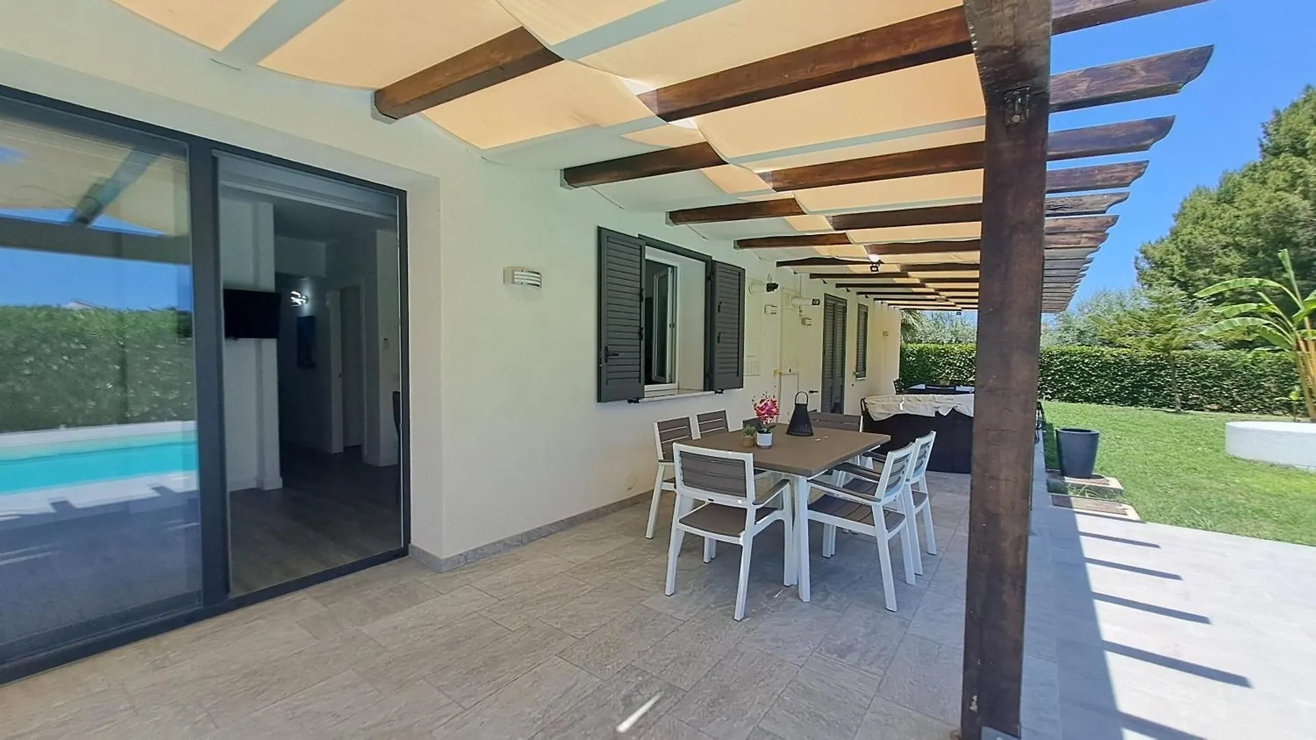 Villa Elios Adriana With Pool By Casa In Mente Lascari Holiday home