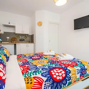 Lo&g Bed and breakfast
